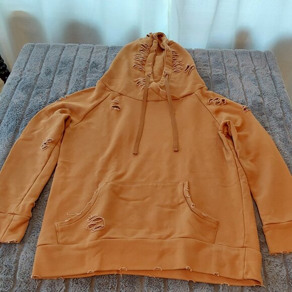 Chelsea DeBoer by Lily & Lottie Distressed Hooded Sweatshirt - Camel - Size Sm - Picture 1 of 5